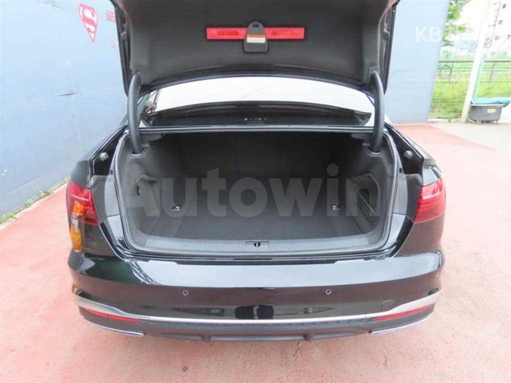 Audi A4 (B9) 40 TFSI Premium — снимка 5
