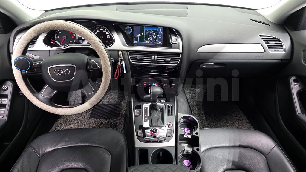 Audi New A4 2.0 TDI B8 — снимка 7