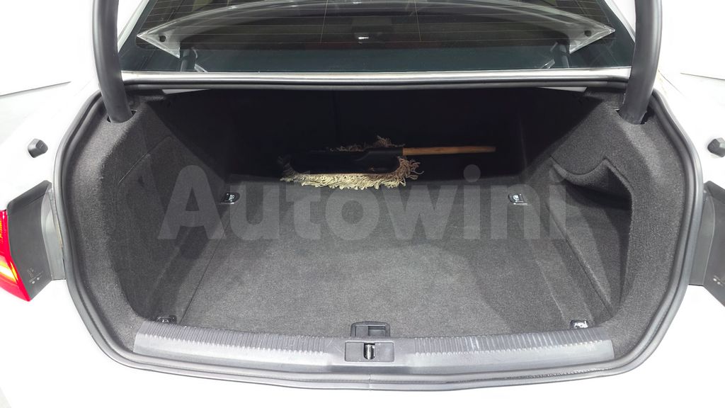 Audi New A4 2.0 TDI B8 — снимка 20