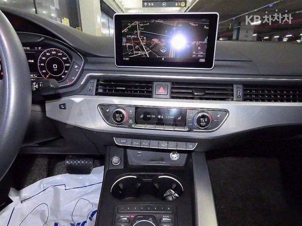 Audi A4 (B9) 40 TFSI - — снимка 11