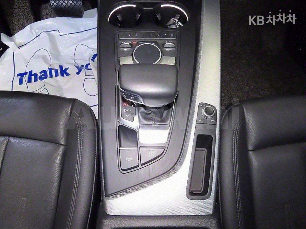 Audi A4 (B9) 40 TFSI - — снимка 12
