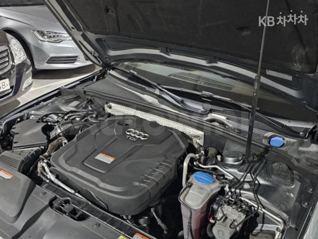 Audi A4 35 TDI Quattro B8 — снимка 6
