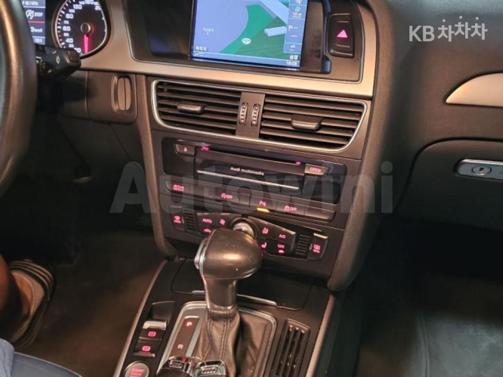 Audi A4 35 TDI Quattro B8 — снимка 10