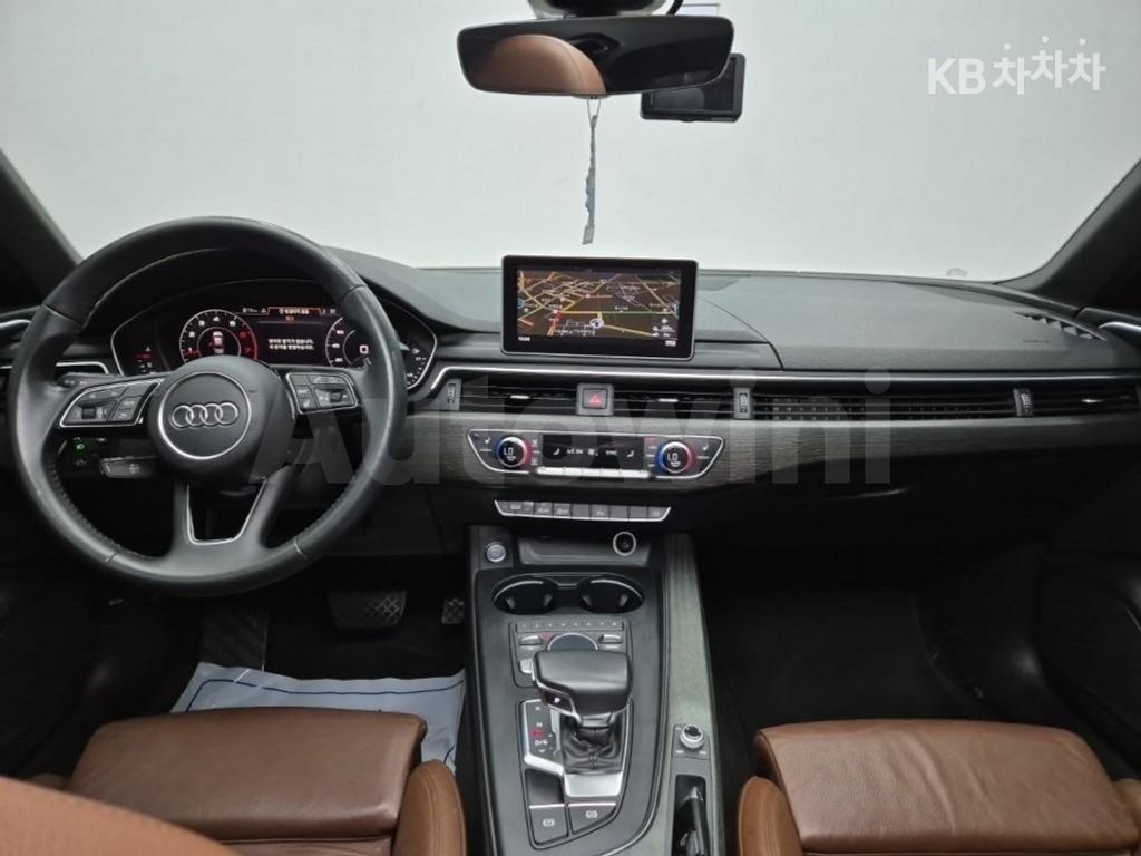 Audi A4 (B9) 40 TFSI Premium — снимка 7