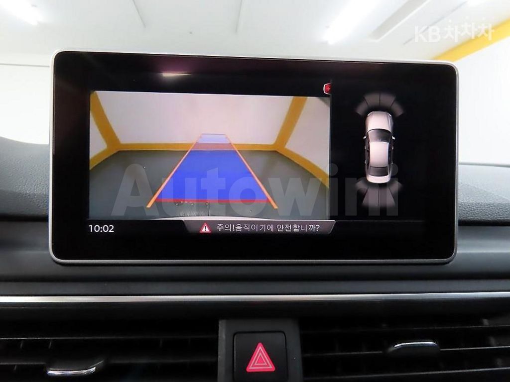 Audi A4 (B9) 35 TDI Quattro Premium — снимка 16