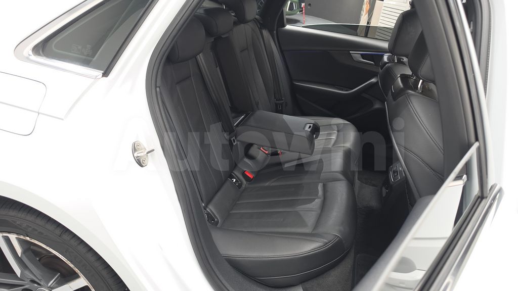 Audi A4 (B9) 40 TFSI Premium — снимка 11