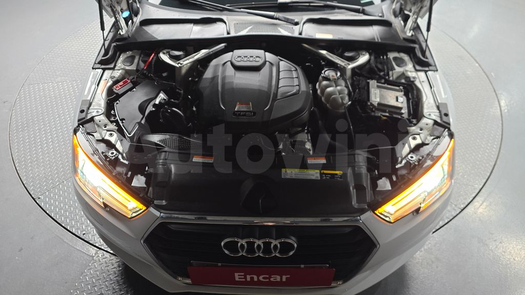 Audi A4 (B9) 40 TFSI — снимка 5