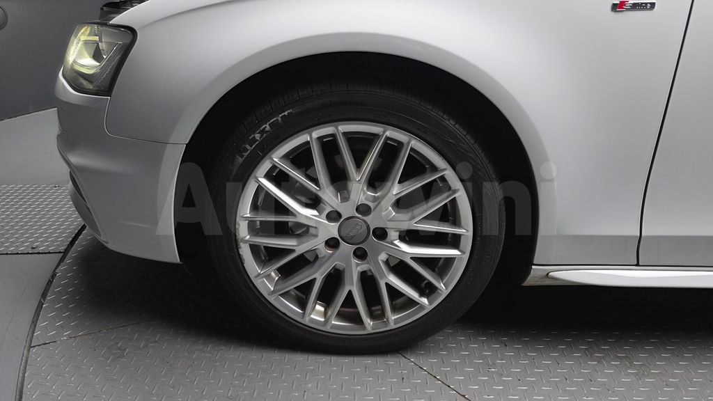 Audi New A4 35 TDI Quattro Dynamic B8 — снимка 5