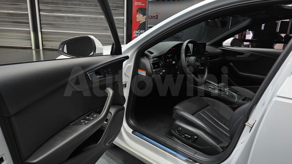 Audi A4 (B9) 40 TFSI Premium — снимка 10