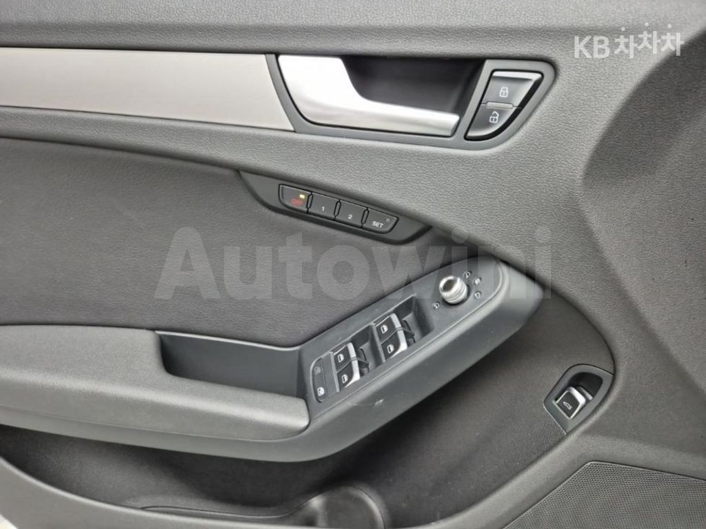 Audi A4 2.0 TDI (13Y~) — снимка 17