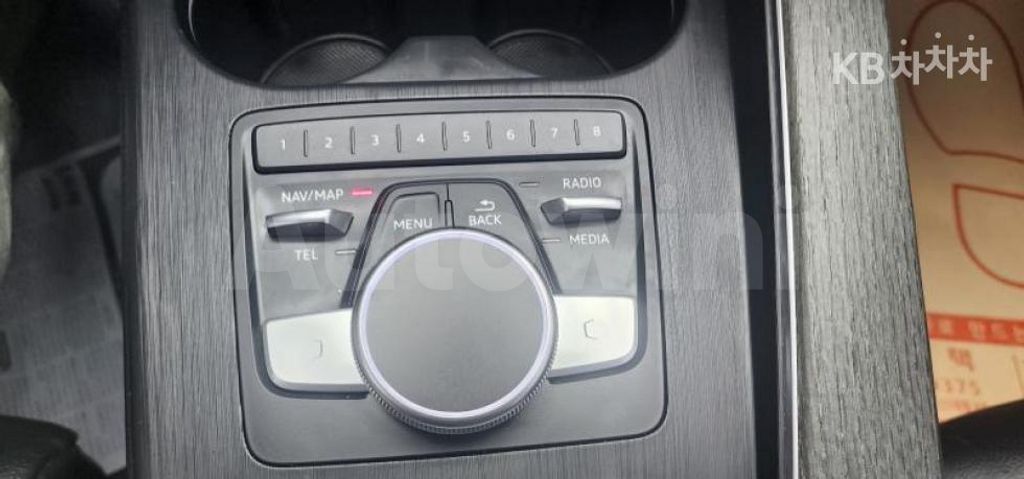 Audi A4 (B9) 40 TFSI Premium — снимка 13