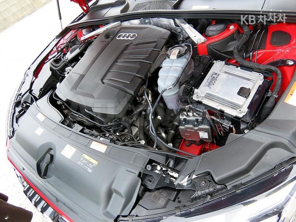 Audi A4 (B9) 35 TDI Premium — снимка 19