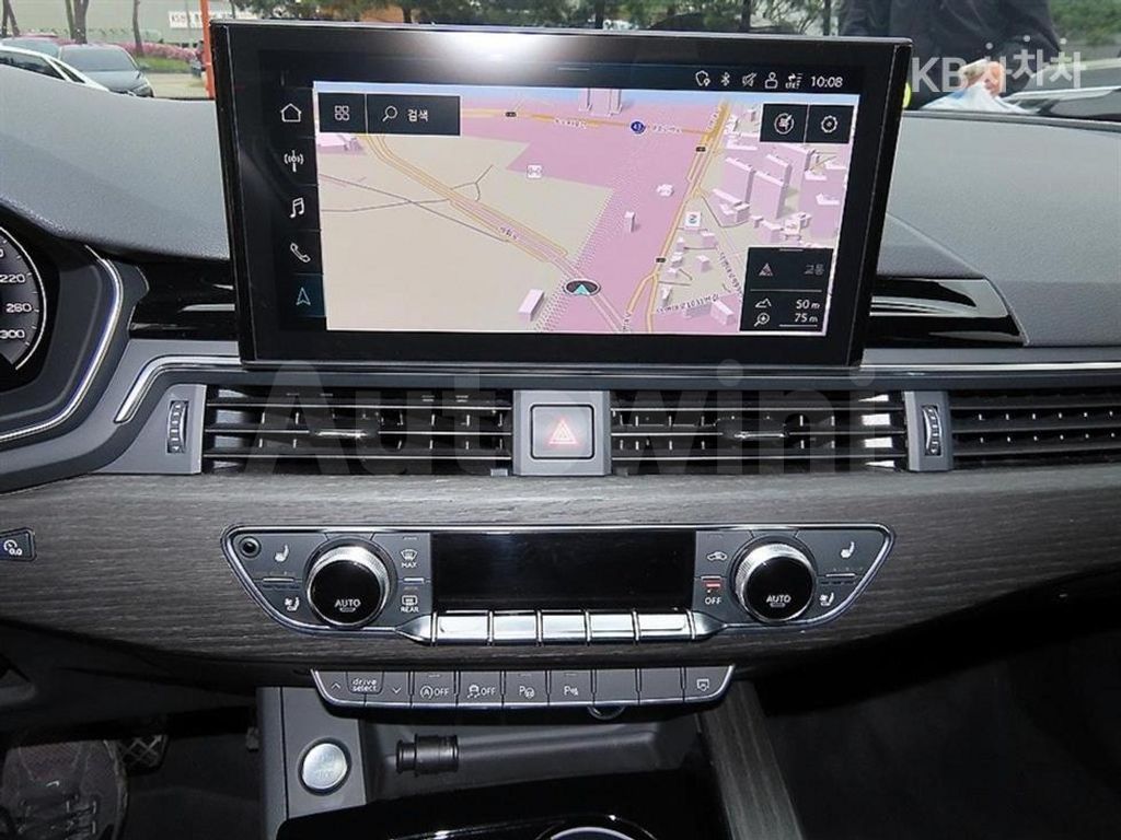 Audi A4 (B9) 35 TDI Premium — снимка 13