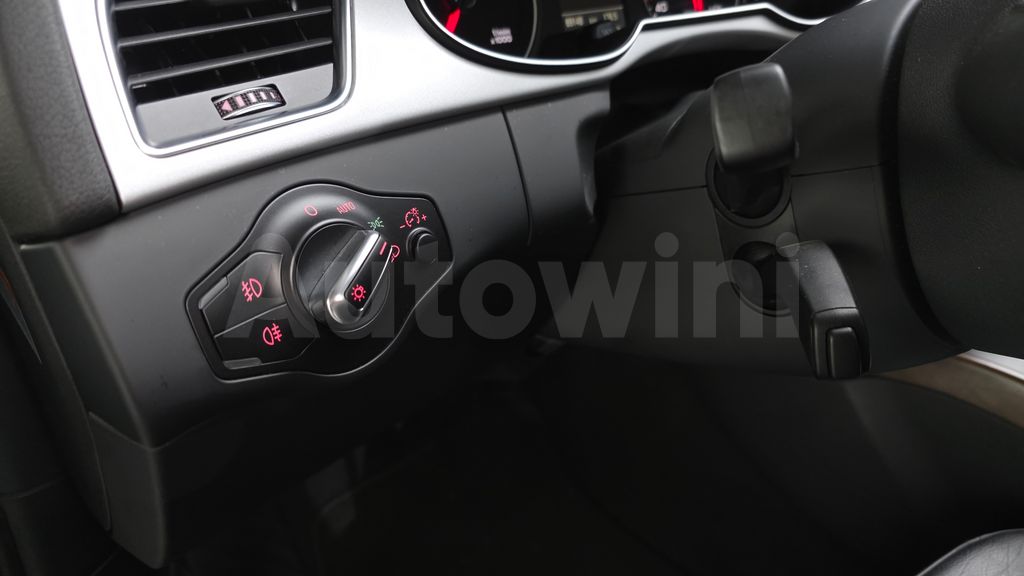 Audi New A4 35 TDI Quattro Dynamic B8 — снимка 16