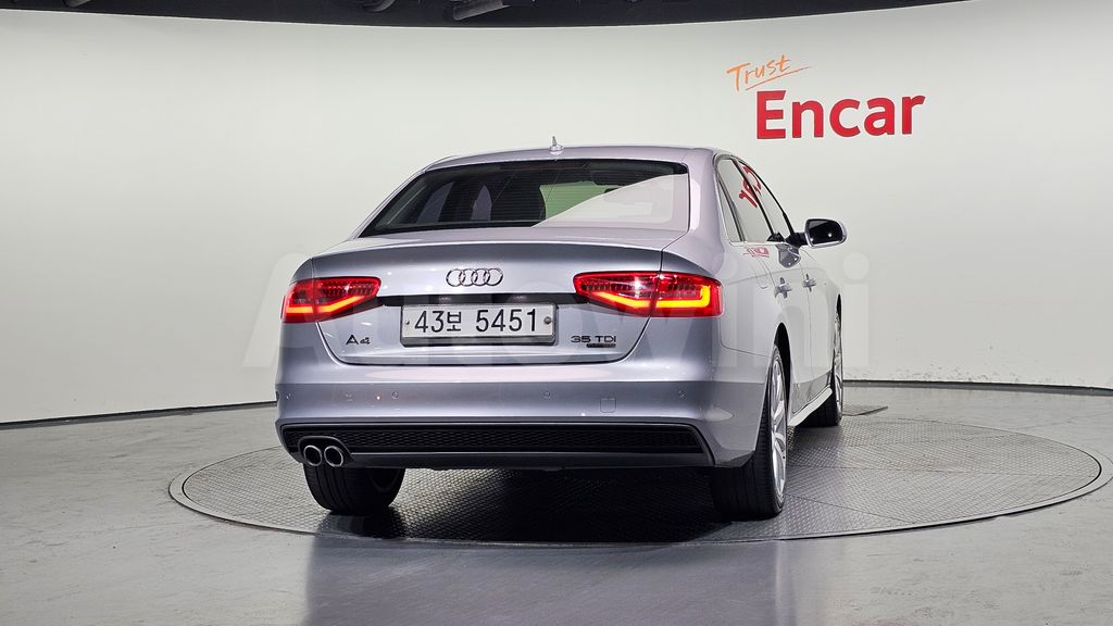 Audi New A4 35 TDI Quattro Dynamic B8 — снимка 4