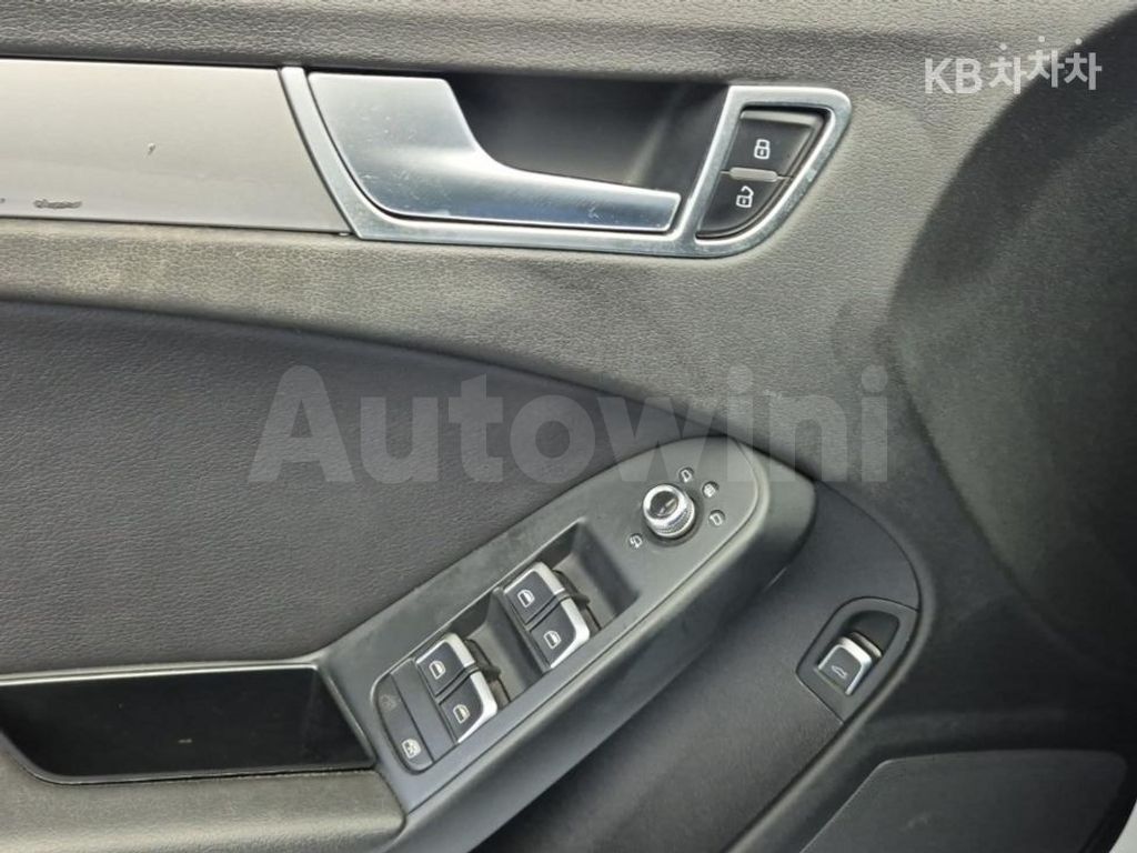 Audi A4 2.0 TDI (13Y~) — снимка 17