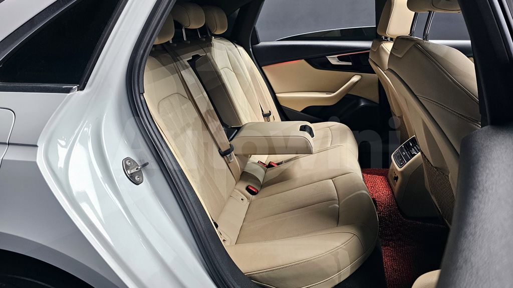 Audi A4 (B9) 35 TDI Premium — снимка 11