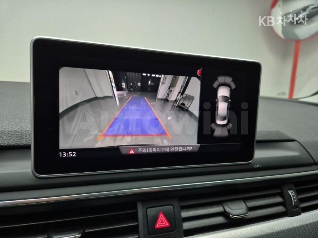 Audi A4 (B9) 35 TDI Quattro Basic — снимка 15