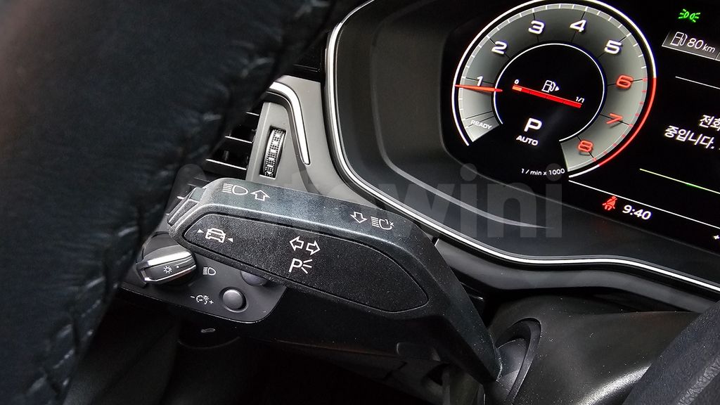 Audi A4 (B9) 40 TFSI Premium — снимка 13