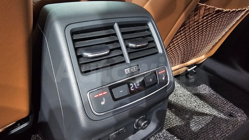 Audi A4 (B9) 40 TFSI Premium — снимка 18
