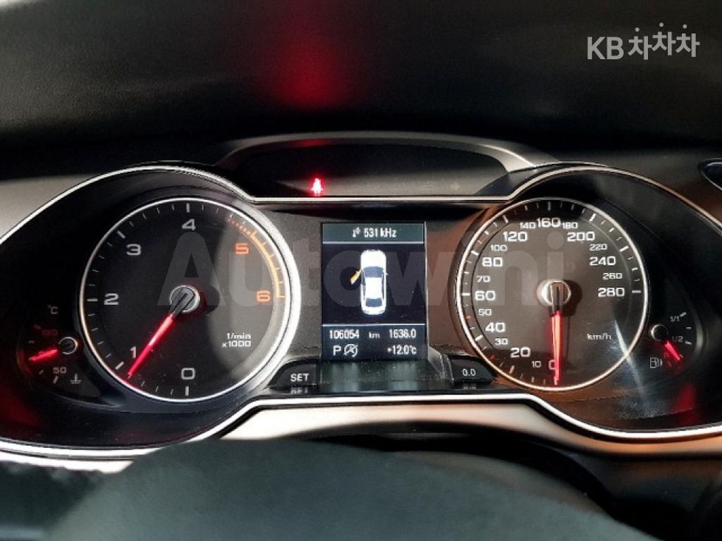 Audi A4 35 TDI Quattro B8 — снимка 7
