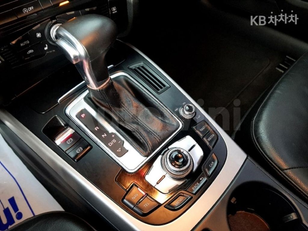 Audi A4 35 TDI Quattro B8 — снимка 14